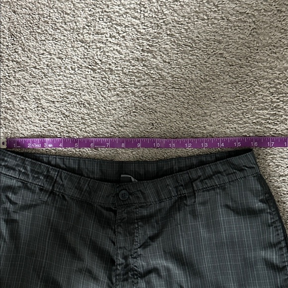 Champion flat front Shorts - Picture 3 of 5
